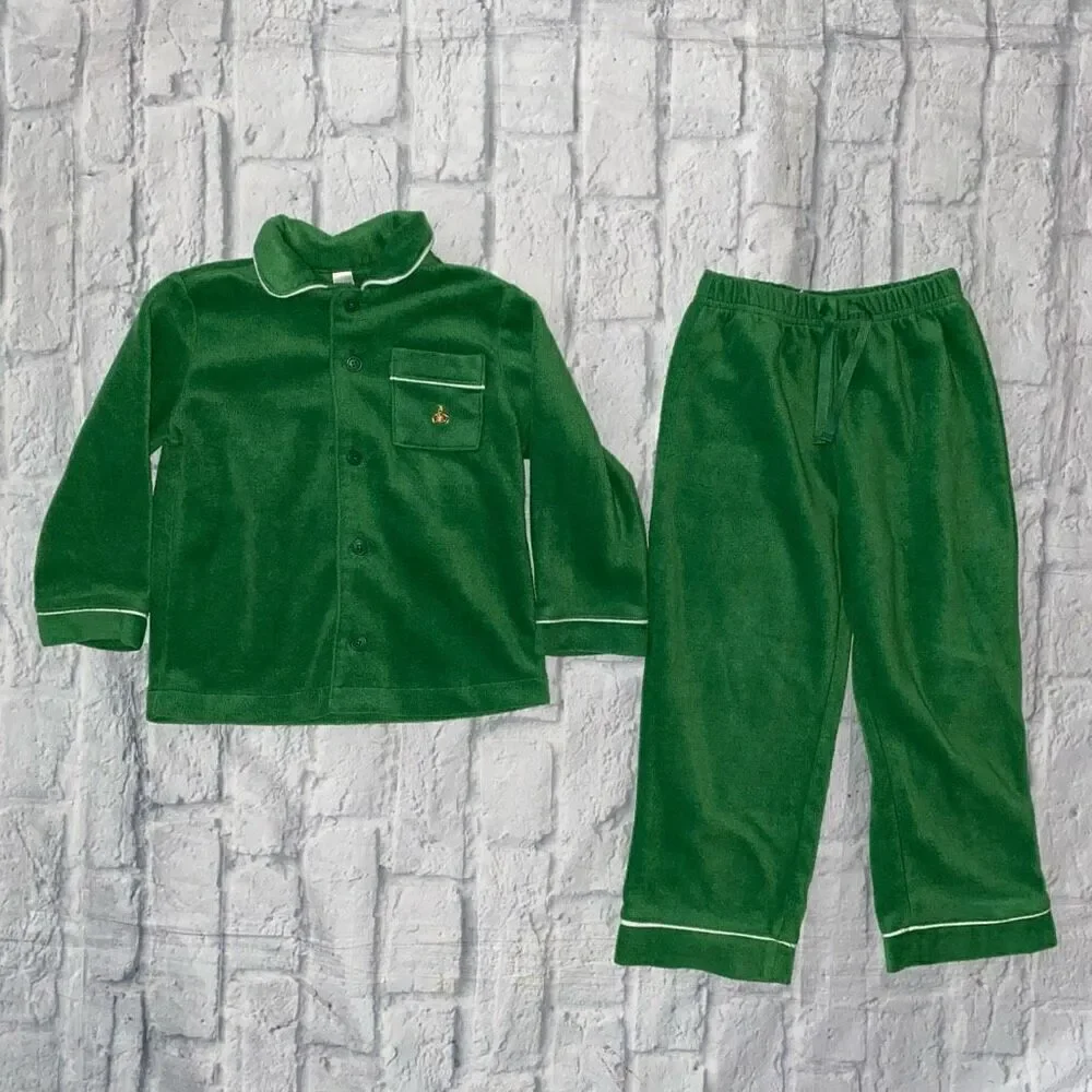 Baby Gap boys 4T 2 piece sleepwear set green